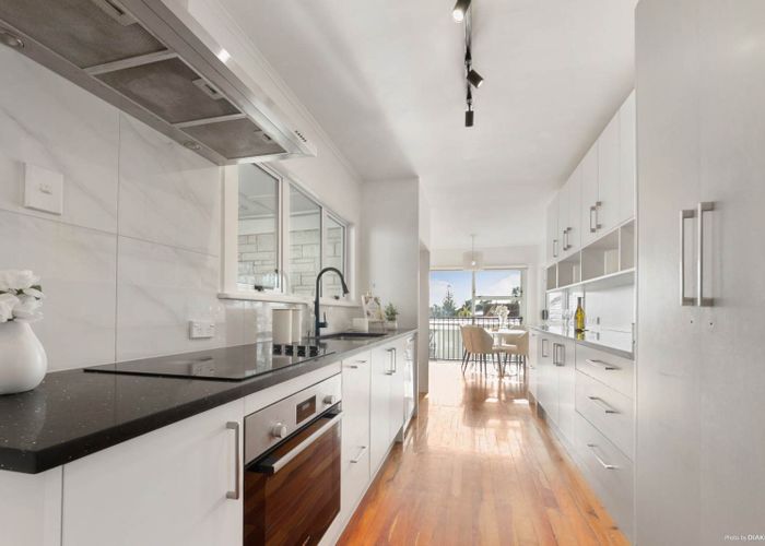  at 59 Pleasant Road, Glen Eden, Auckland