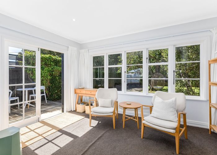  at 4 Totara Street, Eastbourne, Lower Hutt, Wellington