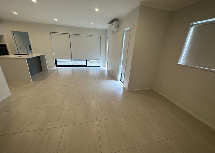  at 18 Nganui Avenue, Takanini, Papakura, Auckland
