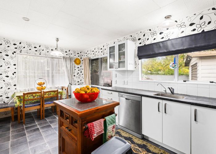 at 2/110 Davis Street, Saint Leonards, Hastings, Hawke's Bay