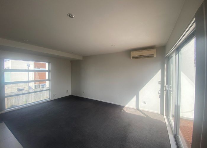  at 42d Devon Street, Sydenham, Christchurch City, Canterbury