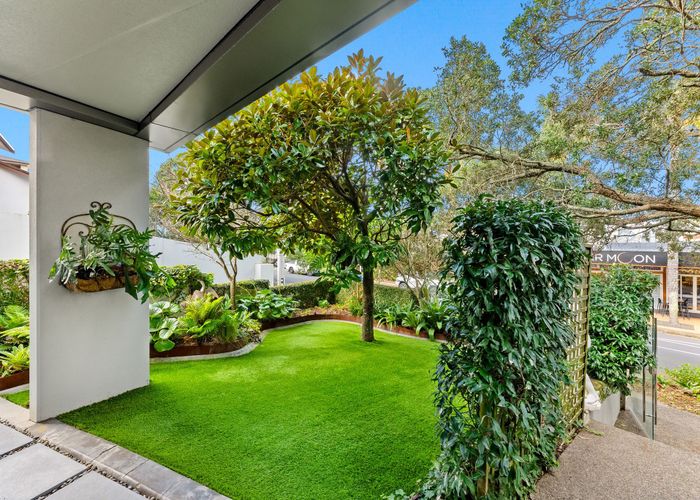 at 441C Beach Road, Mairangi Bay, North Shore City, Auckland