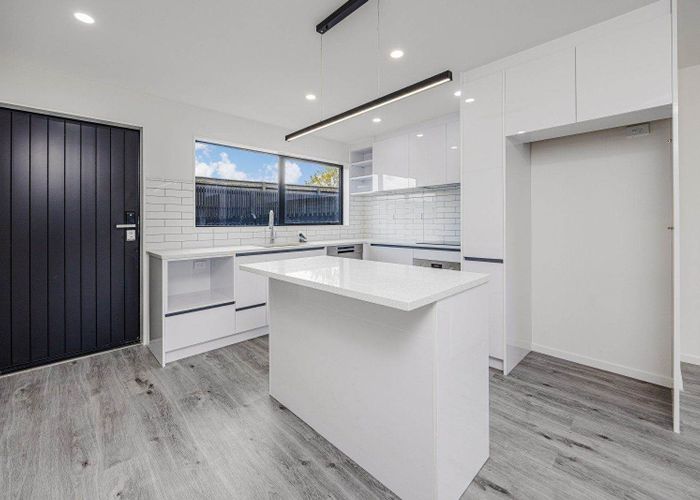  at 10B Tinkler Place, Favona, Manukau City, Auckland