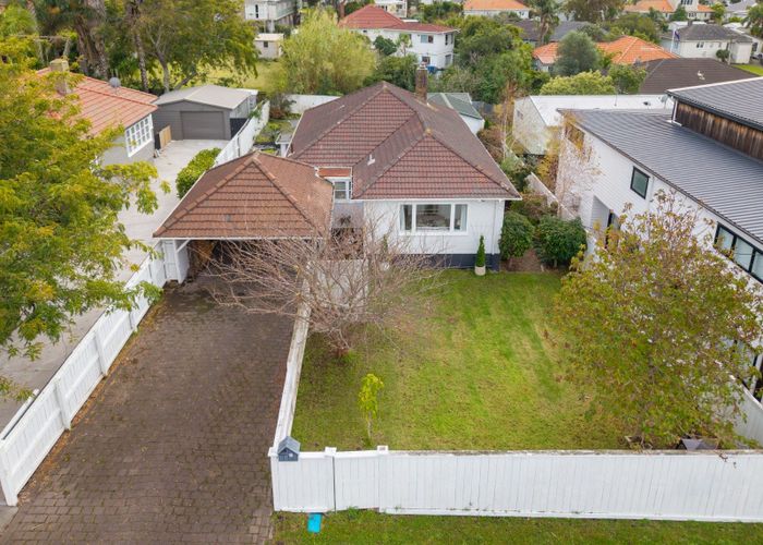  at 16 Achilles Crescent, Narrow Neck, Auckland