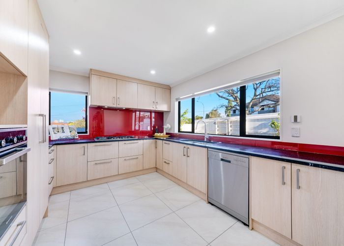  at 1 Papahou Lane, Papatoetoe, Auckland