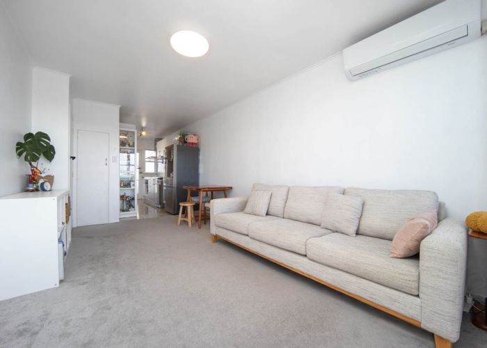  at 3/182 Carrington Road, Mount Albert, Auckland City, Auckland