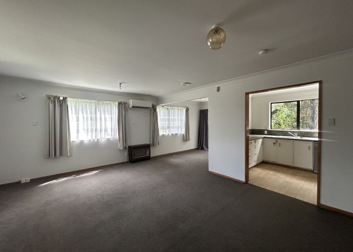  at 11a Invercargill Drive, Kelson, Lower Hutt, Wellington