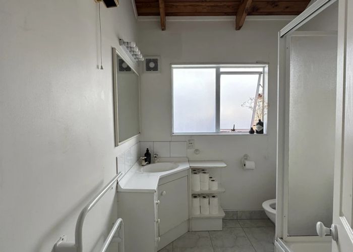  at 61A Rathgar Road, Henderson, Waitakere City, Auckland