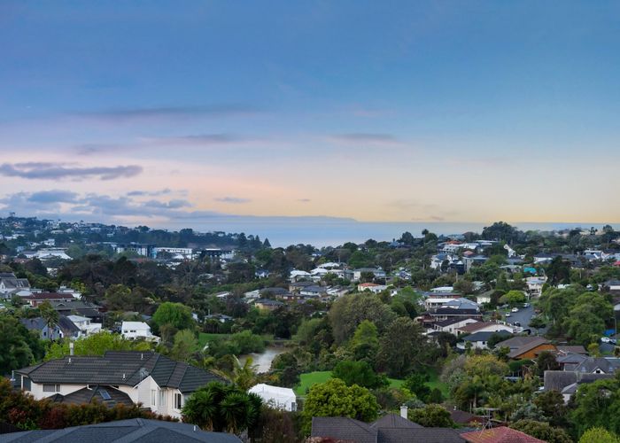  at 87A Bayside Drive, Browns Bay, North Shore City, Auckland