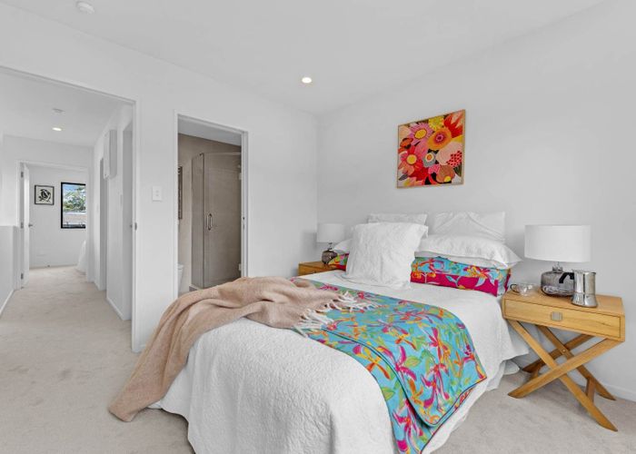  at 2 West Harbour Drive, West Harbour, Waitakere City, Auckland