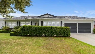  at 85 Glenmore Road, Sunnyhills, Auckland