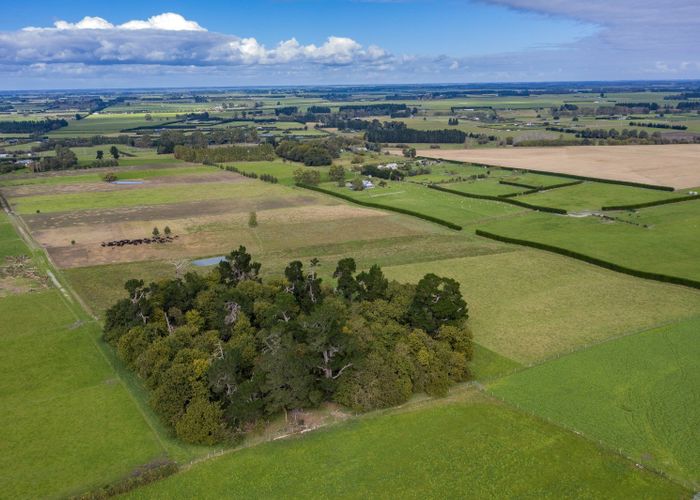  at 920 Oxford Road, Fernside, Rangiora