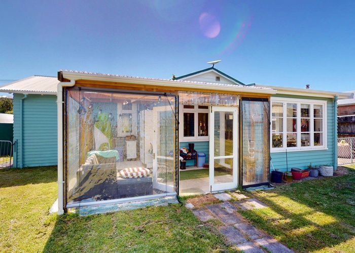 at 108 Rua Avenue, Waitarere Beach, Horowhenua, Manawatu / Whanganui