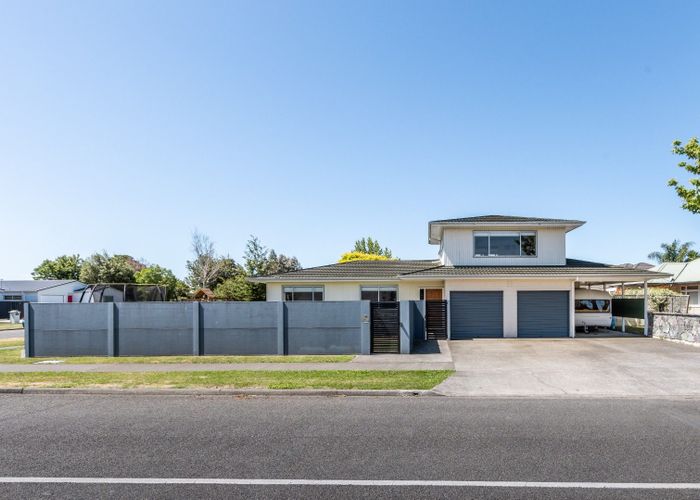  at 33 Avenue Road, Greenmeadows, Napier