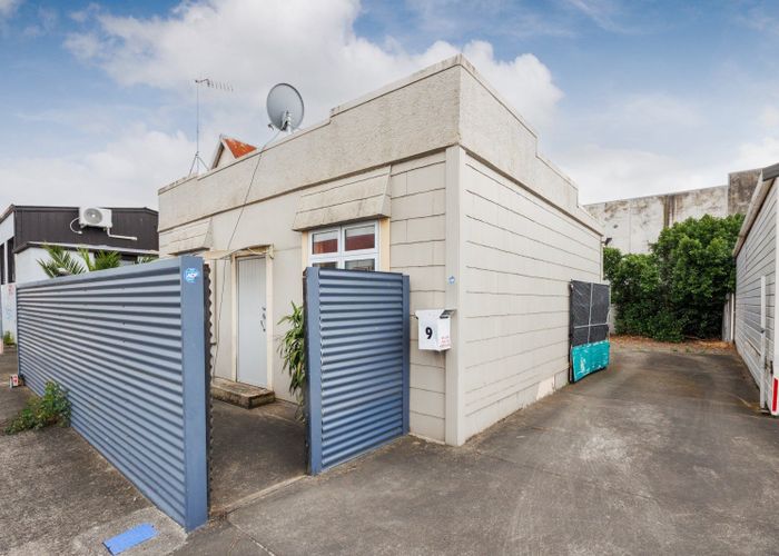  at 9 Domain Street, Palmerston North, Palmerston North