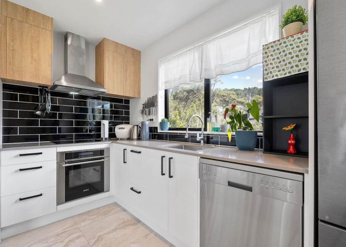  at 82 Makamaka Lane, Albany, North Shore City, Auckland