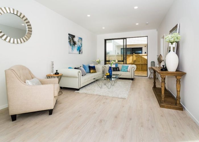  at 7  Pihoihoi Pl, Hobsonville, Waitakere City, Auckland