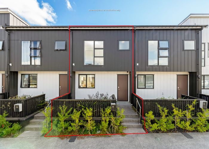  at 44 Manarini Road, Westgate, Auckland