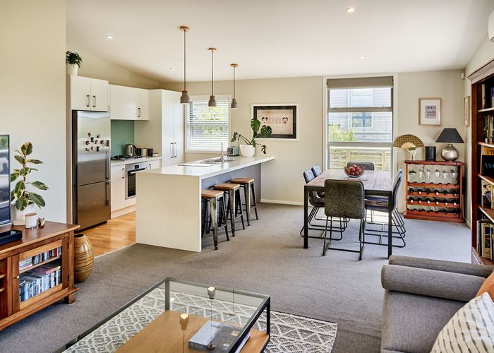  at 147 Navigation Drive, Whitby, Porirua