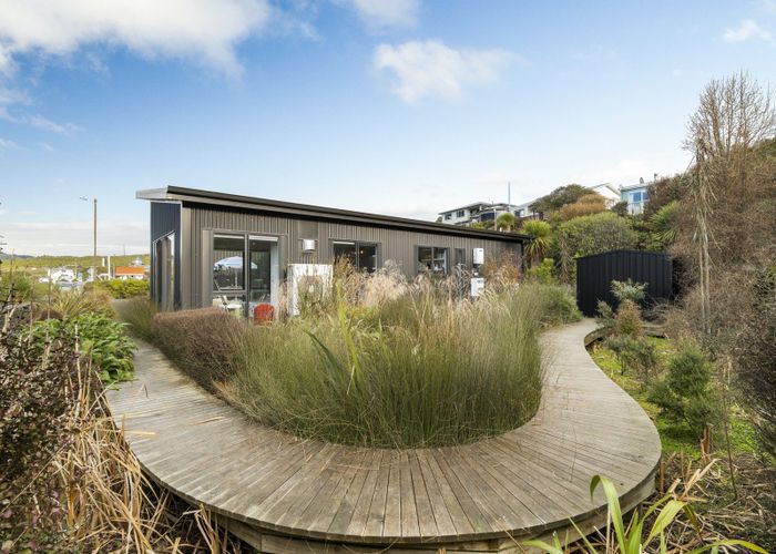 at 46 Esplanade, Kaka Point, Clutha, Otago