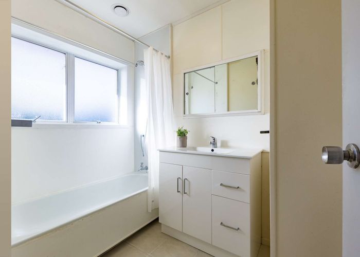  at 6/178 Church Street, Onehunga, Auckland