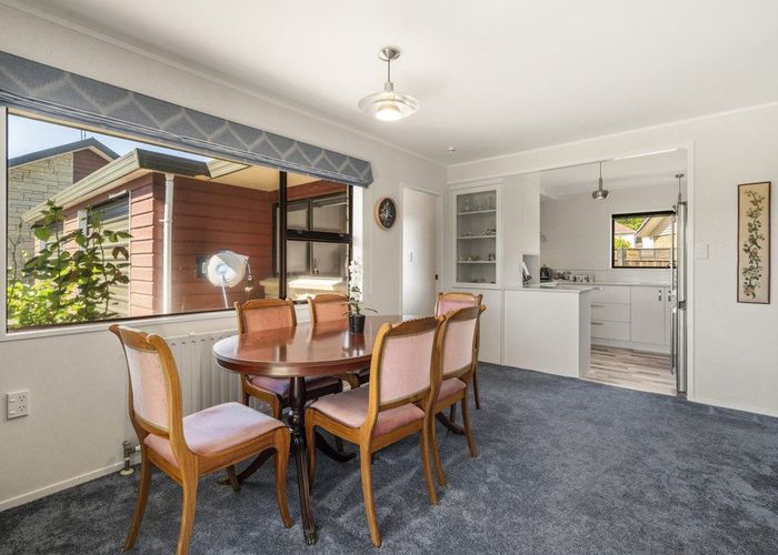  at 10 Robertson Street, Glenholme, Rotorua, Bay Of Plenty