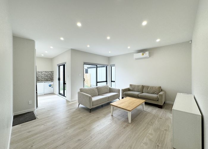  at 16 Morus Road, Massey, Auckland