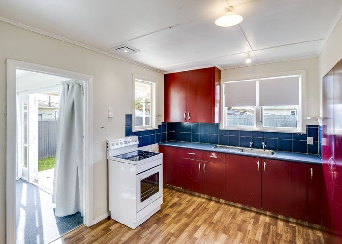  at 8 Barnard Avenue, Maraenui, Napier