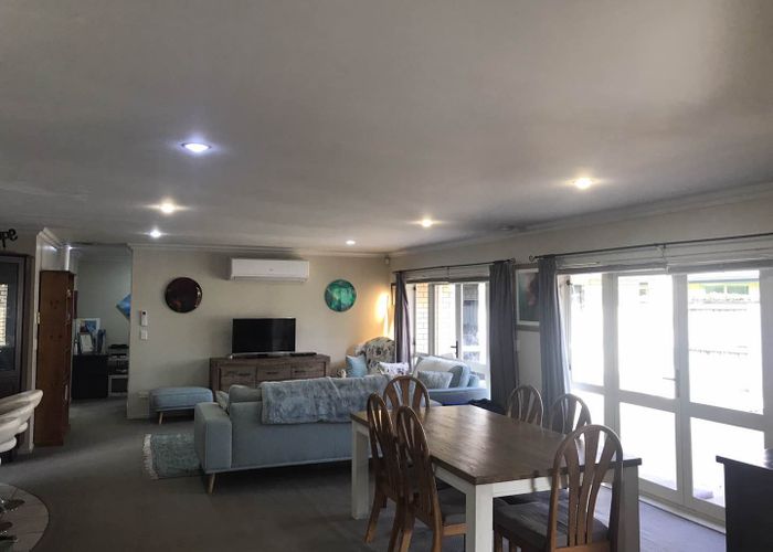  at 18 Palliser Dr, Huntington, Hamilton, Waikato