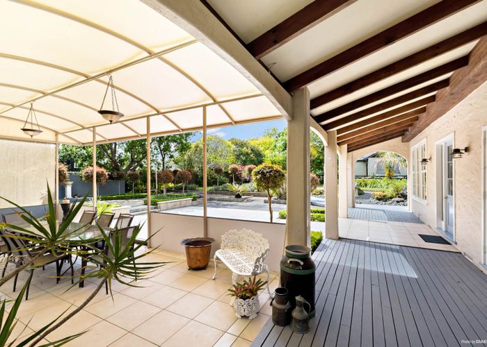  at 26 Gracechurch Drive, Flat Bush, Auckland