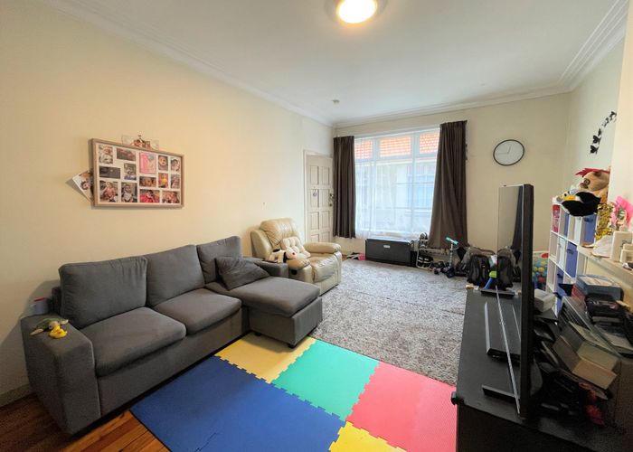  at 1/1 Hazel Avenue, Mount Roskill, Auckland City, Auckland