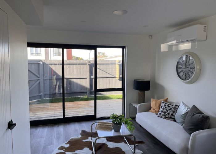  at 1/5 Hikurangi Street, Te Atatu Peninsula, Auckland