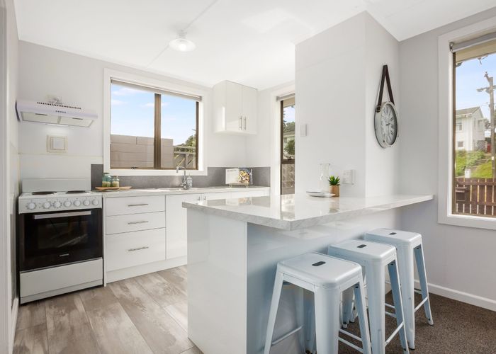  at 18 Taupiri Crescent, Titahi Bay, Porirua