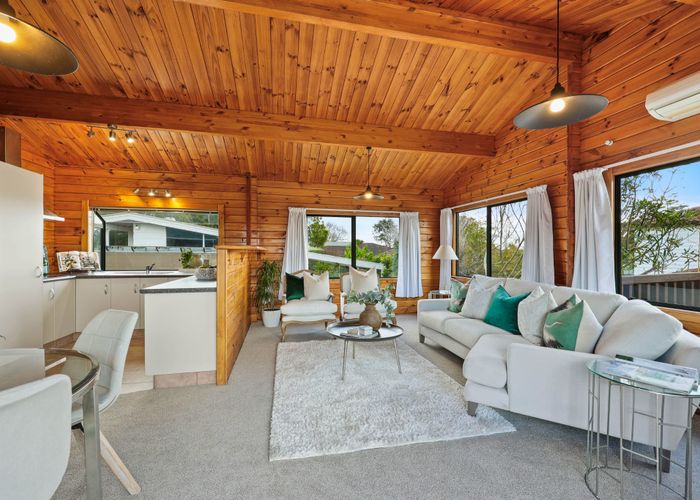  at 1/40 Drake Street, Howick, Manukau City, Auckland