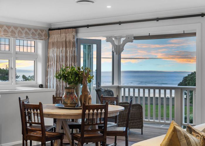  at 124 Esplanade, Sumner, Christchurch City, Canterbury