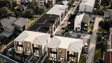  at 17/166 Queens Drive, Lyall Bay, Wellington