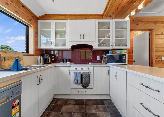  at 877 Frontier Road, Pirongia, Te Awamutu