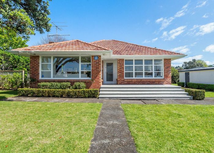  at 8 Wallath Road, Onehunga, Auckland City, Auckland