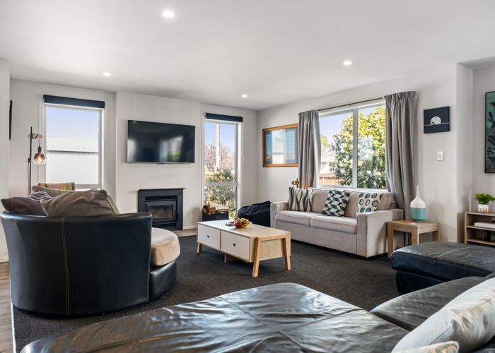  at 10 Aintree Street, Bishopdale, Christchurch City, Canterbury