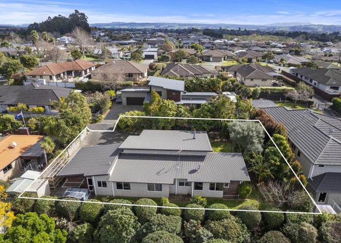 at 104 Rowesdale Drive, Ohauiti, Tauranga, Bay Of Plenty