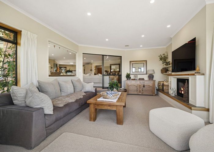  at 22 Fairview Terrace, Waipahihi, Taupo, Waikato