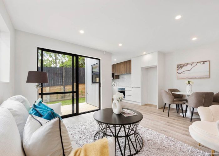  at 8C Butterworth Drive, Glendene, Waitakere City, Auckland