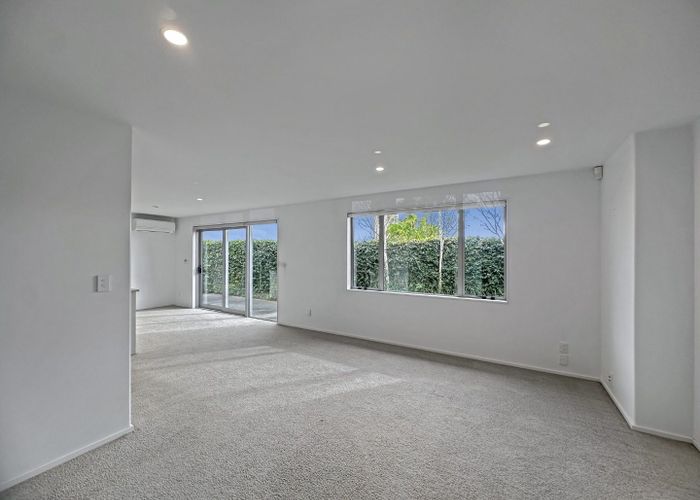  at 76 Alverston St, Waterview, Auckland City, Auckland