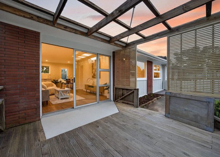  at 2A Kashmir Road, Glen Eden, Waitakere City, Auckland