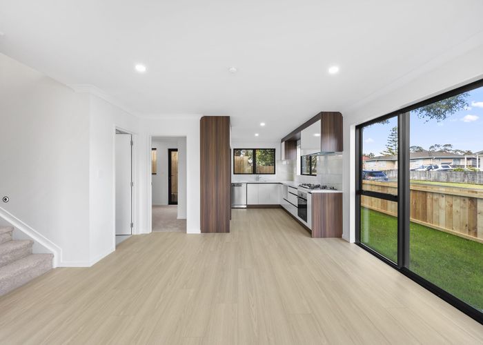  at 8A Neems Place, Manurewa, Manukau City, Auckland