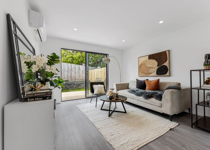  at 26 Pomaria Road, Henderson, Waitakere City, Auckland