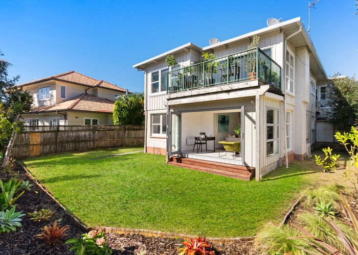  at 2/12 Taranaki Road, Kohimarama, Auckland City, Auckland