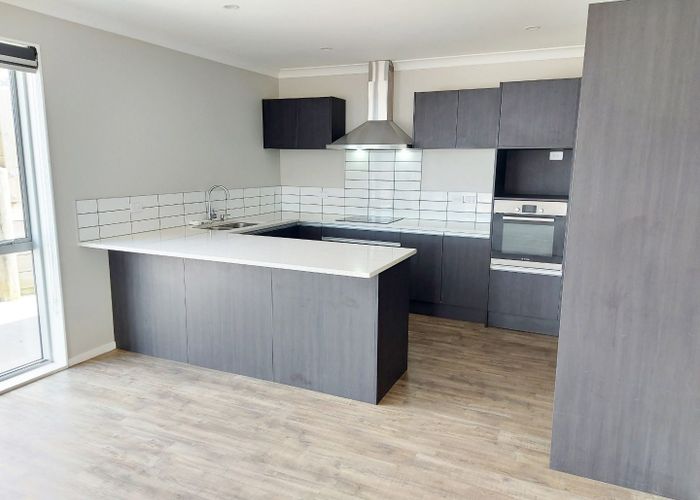  at 31 Percy Kinsman Crescent, Riverstone Terraces, Upper Hutt, Wellington