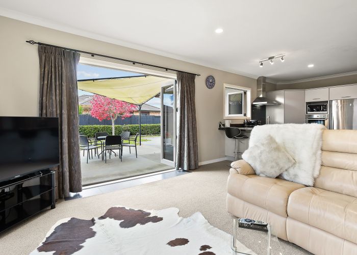  at 9 Madison Street, Cambridge, Cambridge