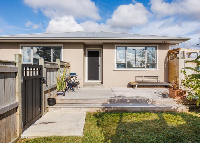  at 12 Somerset Crescent, Highbury, Palmerston North, Manawatu / Whanganui